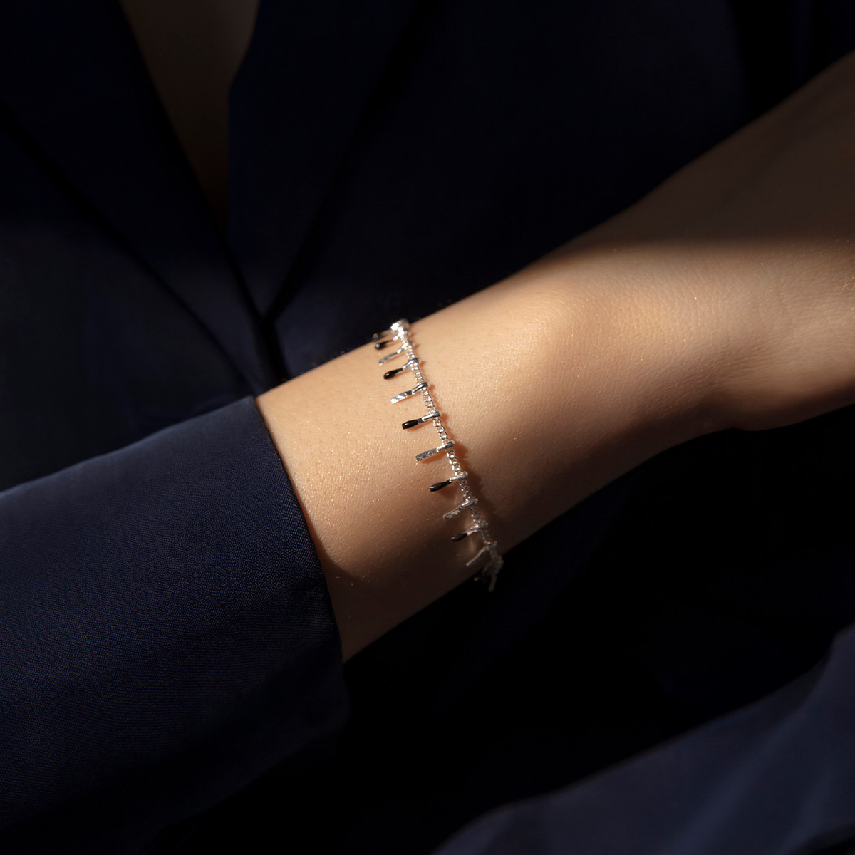 【期間限定お試し価格】 w damskie srebrne i złote Bransoletki Lillou.pl Sklep - アクセサリー
