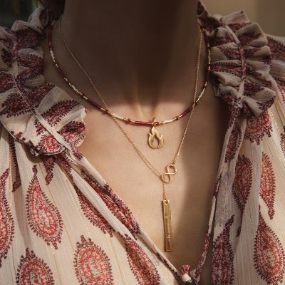 Naszyjnik z różowymi japońskimi koralikami Miyuki z zawieszką Płomień Miłości