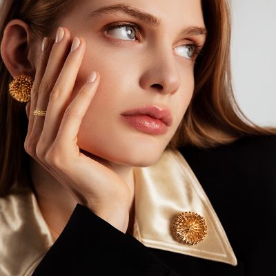 Broszka Bloom pozłacana