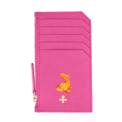 Card holder skórzany w kolorze fuksjowym z wytłoczoną koniczyną