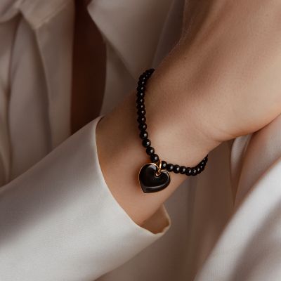Bransoletka Hebe z pozłacanym sercem z czarną emalią 1,5 cm 
