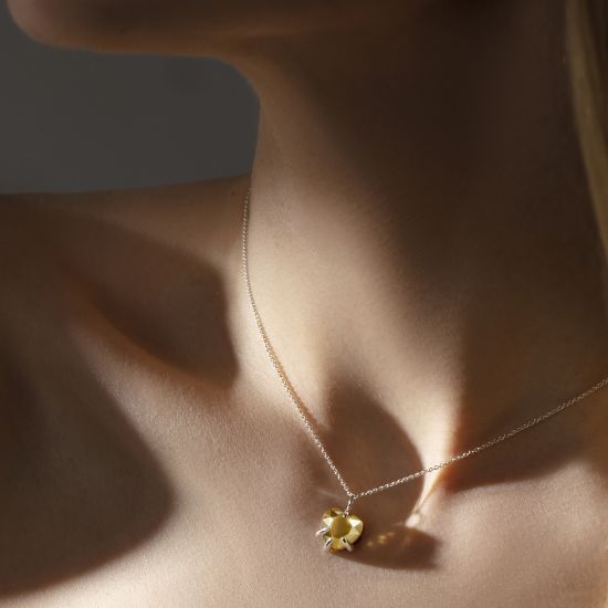 Naszyjnik Amour z żółtym kryształem posrebrzany