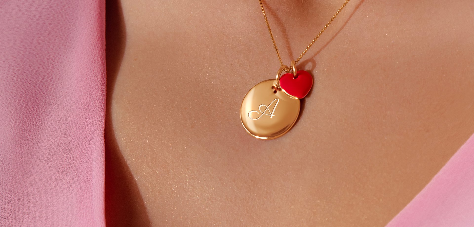 Personalizowana biżuteria z nutą miłości – co wygrawerować na walentynki?